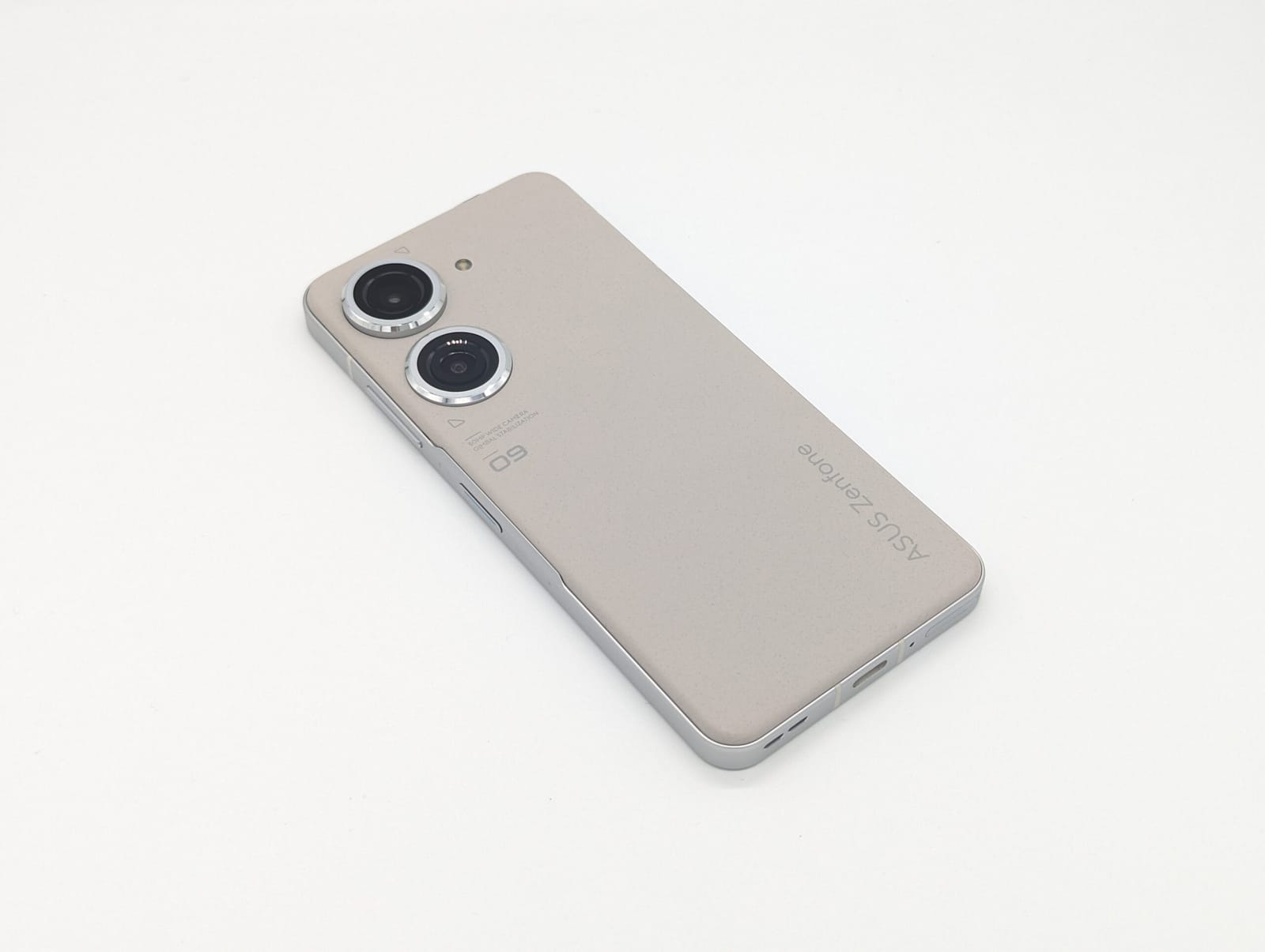 Zenfone 9