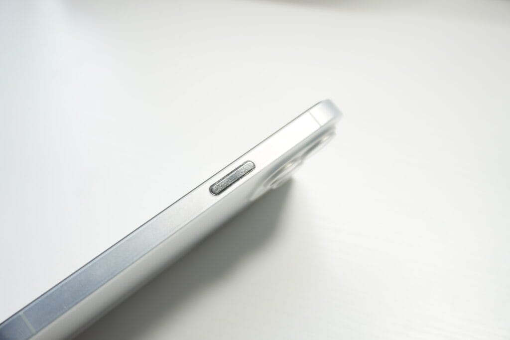 memumi iPhone 14 Pro用 薄型ケース