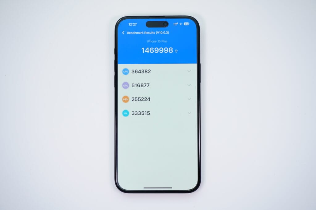 iPhone 15 Plus