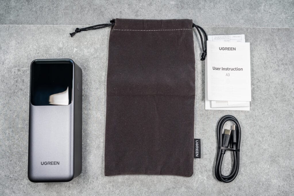 UGREEN Nexode 巻き取り式 USB-Cケーブル内蔵 モバイルバッテリー 20000mAh 165W